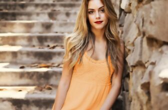 Clean Beauty: The Rise of Non-Toxic, Sustainable, and Ethical Skincare & Makeup